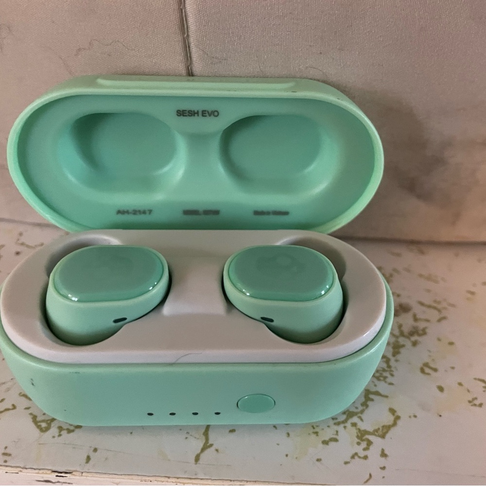 Skullcandy Sesh Evo True Wireless Earbuds  Bluetooth - Aqua